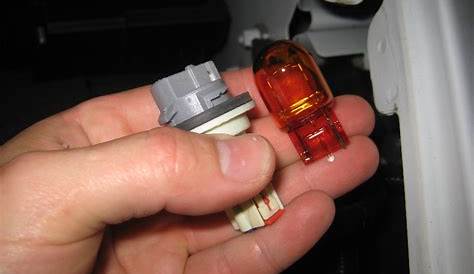 2011 Jeep Grand Cherokee Rear Turn Signal Bulb