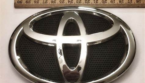 Toyota Corolla Genuine Front Grill Monogram Xli, Gli, Altis 20092011