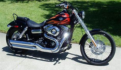 2013 Harley Davidson Dyna Wide Glide Review