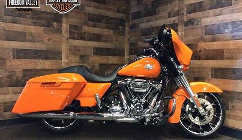 2023 Harley Davidson Street Glide Orange