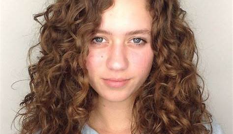 2024 Natural Wavy Hairstyles Long 50 Curly & Curly Hair Ideas To