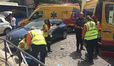 Tres heridos leves tras volcar un taxi en la Castellana | Madridiario