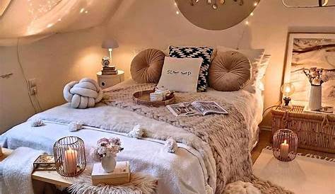 Aesthetic Room Ideas Cozy Bed Art In 2020 Bed Bed Vintage Artsy