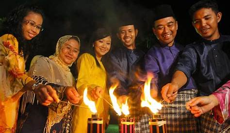 Gambar Kad Hari Raya Aidilfitri Dengan Ketupat, Perayaan, Islamik