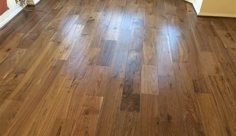 110mm Lacquered Solid American Walnut Wood Flooring 1.94m²