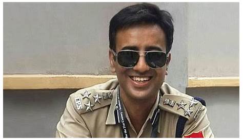 Who is IPS Amit Lodha, facing graft case for Netflix's Khakee? 10