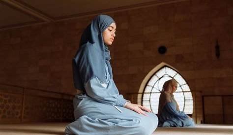 Hukum Perempuan Memakai Gelang Kaki Emas - Bincang Muslimah