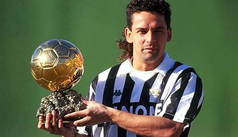 Roberto Baggio Signed Juventus Photo: 1993 Ballon d'Or Winner Autograph