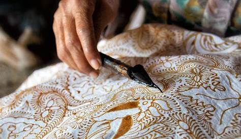 37 Motif Batik Khas Indonesia Yang Wajib Banget Kamu Ketahui - seruni.id