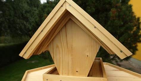 Bildergebnis für vogel haus | Vogelhaus bausatz, Vogelfutterhaus bauen