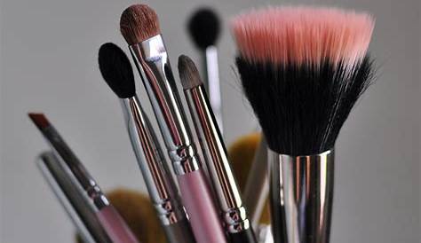 Beauty Makeup Brush Tips To Achieve A Flawless Finish