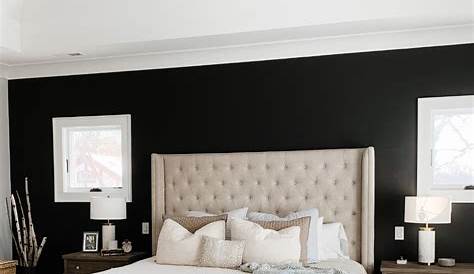 Bedroom Decor With Black Accent Wall