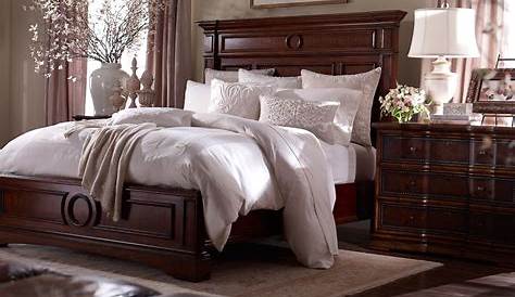 Bedroom Decor With Dark Wood Furniture