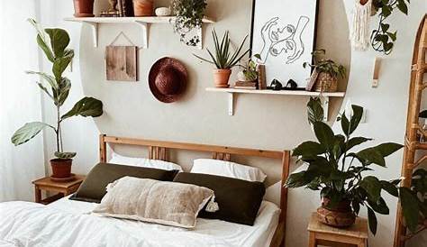 Bedroom Decor With Plants