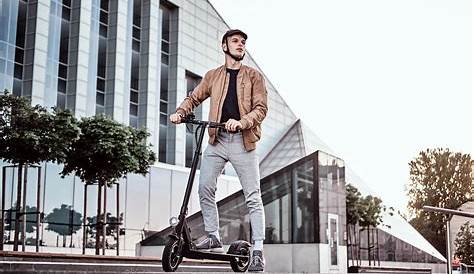 Best Electric Scooters For College Students & Campus Life (May 2022)