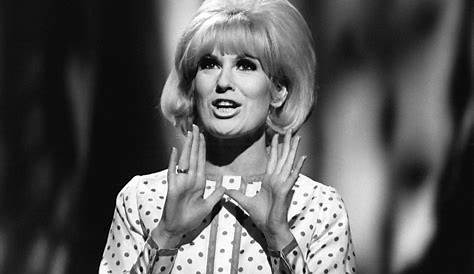 20 Famous Female Singers of the 1960s - Singersroom.com
