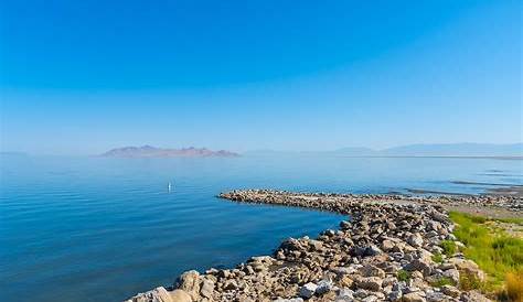 Visiting Great Salt Lake: Things to See and Do - Ace Adventurer