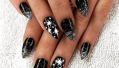Black Christmas Themed Nails