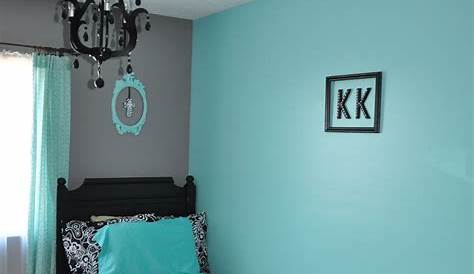 Teal, black & white room. Cute! Bold bedroom, Bedroom turquoise