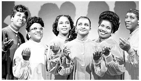 Black female gospel singers of all time: The top 15 female singers