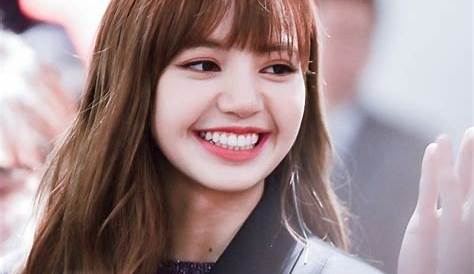 Blackpink Lisa Cute Smile Kpop Fans Hub