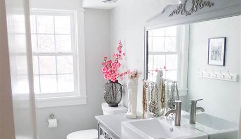 28 Best Budget Friendly Bathroom Makeover Ideas and Designs for 2021