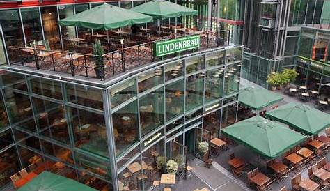 Corroboree Restaurant im Sonycenter Cafe Bar Berlin am Potsdamer Platz