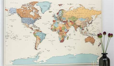 Carte du monde à épingles - Politique (Détaillé) | Tripmap.fr