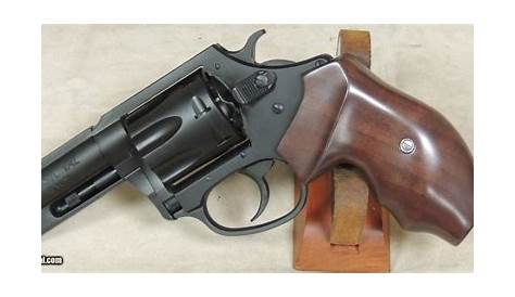 Charter Arms 32 H&R Magnum