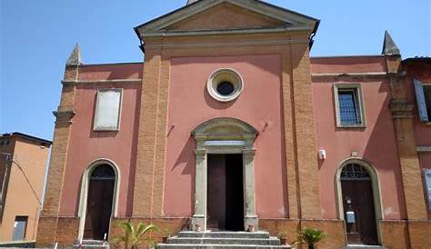 Foto Dettaglio della facciata della Chiesa di S. Pietro a Tuscania