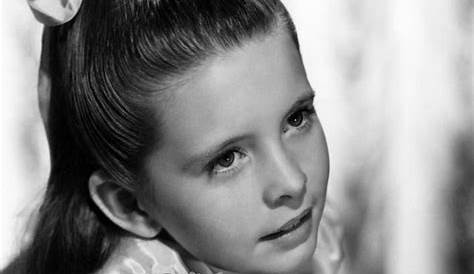 child stars of the 30s | appears in a photo taken during the 1930s. The