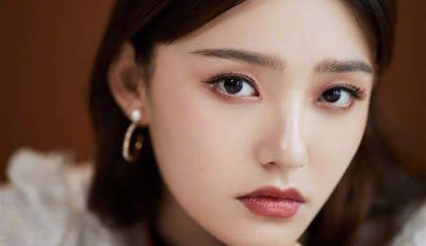 Actress Lin Yun covers fashion magazine (9) - People's Daily Online
