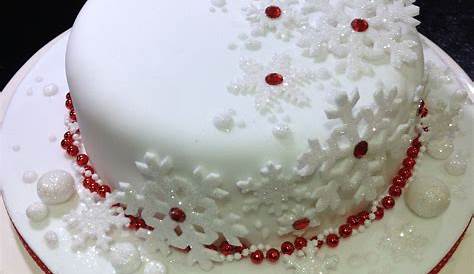 Trending Christmas cake decoration ideas by Anuta Maletina. | Melody Jacob