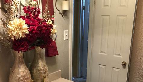 Christmas Decorating Ideas For Small Bathrooms