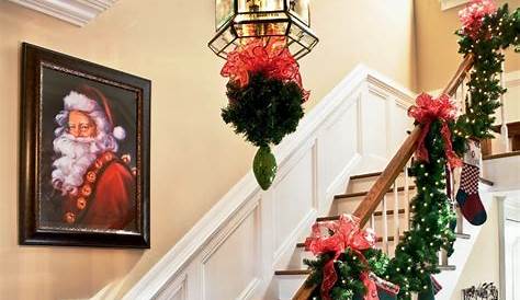 Christmas Decorations For Stairs