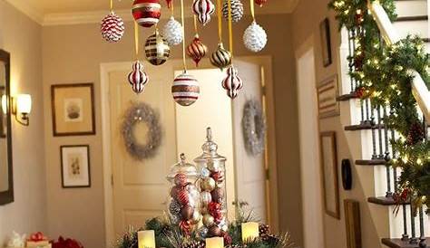 Christmas Decorations Hanging From Ceiling