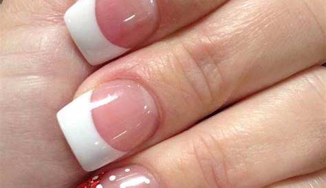 Red French Manicure Christmas Nails / These tangerine tips are ideal
