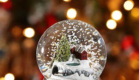 Christmas Snow Globe David Jones