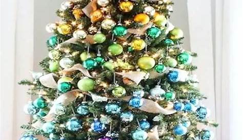 Christmas Tree Color Decoration Trends 2024 For Small Tree