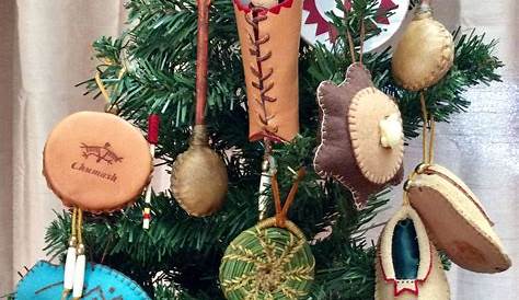 Christmas Tree Decorations Native