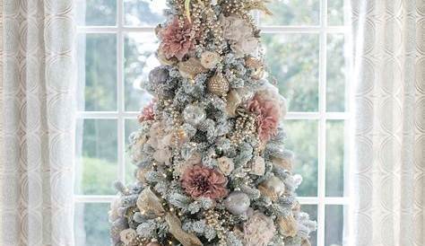 Christmas Tree Decorations With Flowers