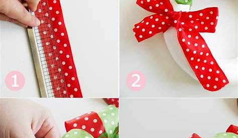 Christmas Wreath Decorating Ideas With Ribbon