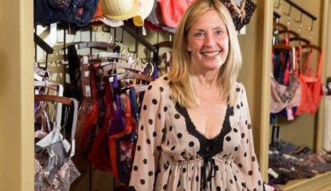 Clair de Lune lingerie shop reopens in Leawood, months after closing