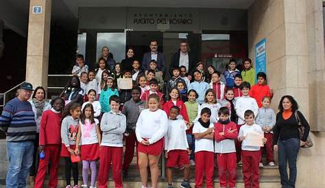 ARTE Y POESIA: Presentacion en el Colegio Puerto del Rosario