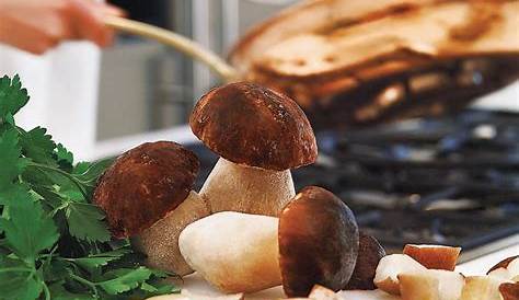 Funghi in padella: la ricetta del contorno semplice con poche calorie