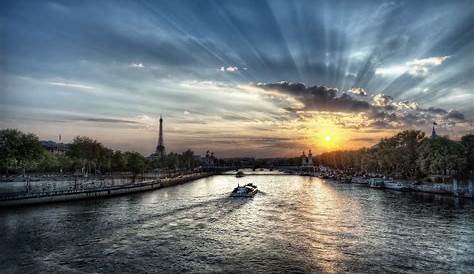 Place de la Sorbonne: Les plus beaux couchers du soleil de Paris