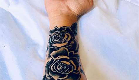 De 25 bästa Red And Black Gothic Rose Tattoo On Side-bilderna på
