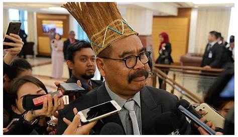 A PKR Senator Threatened To Not Pay Orang Asli Their Salaries If They