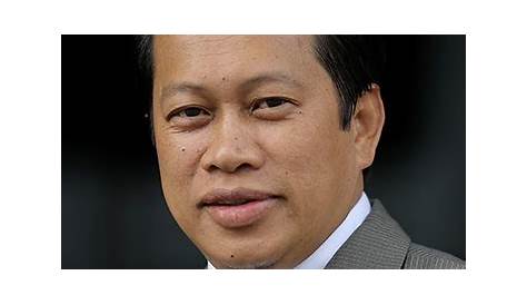 Now, Umno’s Ahmad Maslan calls for Parliament to be dissolved