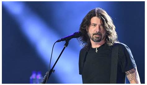 Dave Grohl: one of the most attractive men to walk this earth | Foo